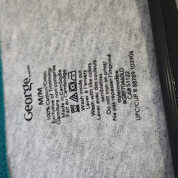 Don't Get Your Tinsel in a Tangle graphic Christmas Holiday t-shirt - Picture 6 of 6